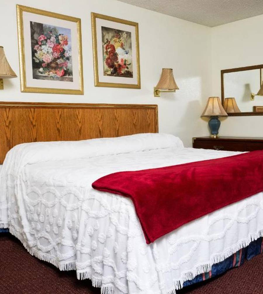 King Room in Mount Vernon, IN